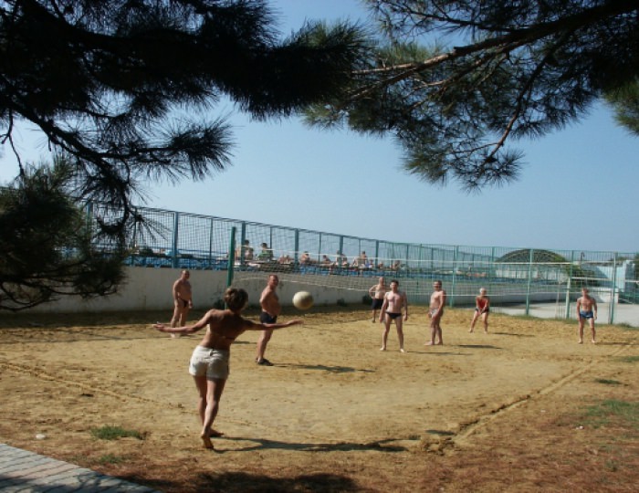 Пляжный волейбол - Отель «Orchestra Горизонт» Геленджик