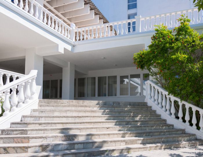 Внешний вид и территория - Отель «Orchestra Горизонт» Геленджик